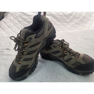 Merrell Walnut Men's Hiking Shoes Size 8 Waterproof Vibram Trail Brown